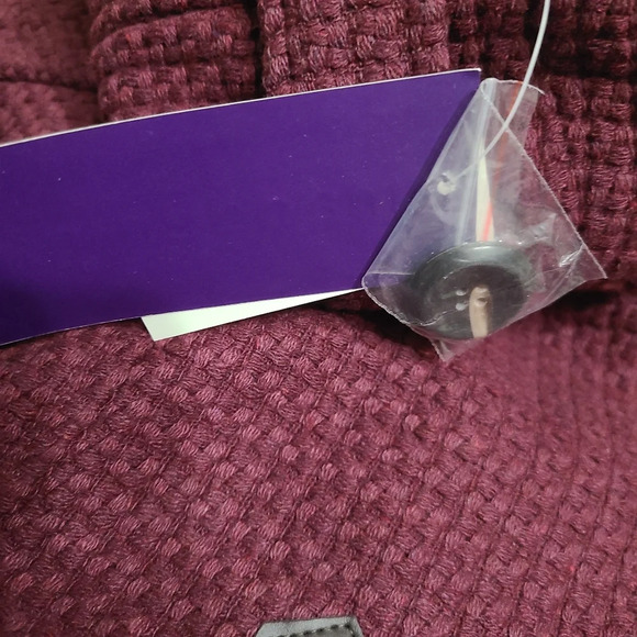 Madden Girl Women's Hooded Toogle Coat with Faux Fur Trim Size 3X Merlot NWT - Picture 11 of 13